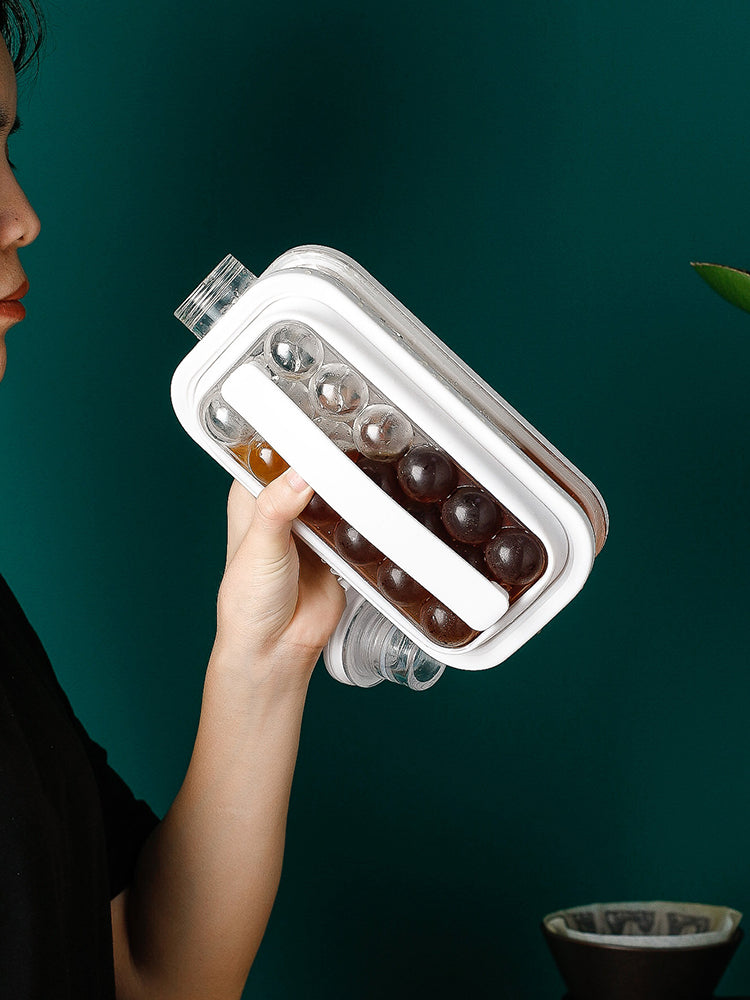 Kivonna™ 2-in-1 Water Bottle with Built-in Ice Cube Tray