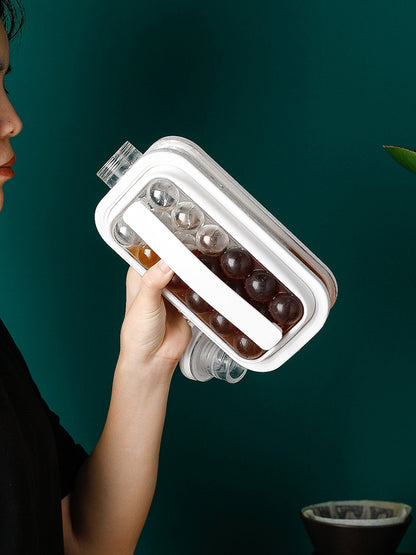 Kivonna™ 2-in-1 Water Bottle with Built-in Ice Cube Tray